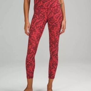 NWT Lululemon Wunder Under High-Rise Tight 25" Spray Leaf Fireside Red Size 8